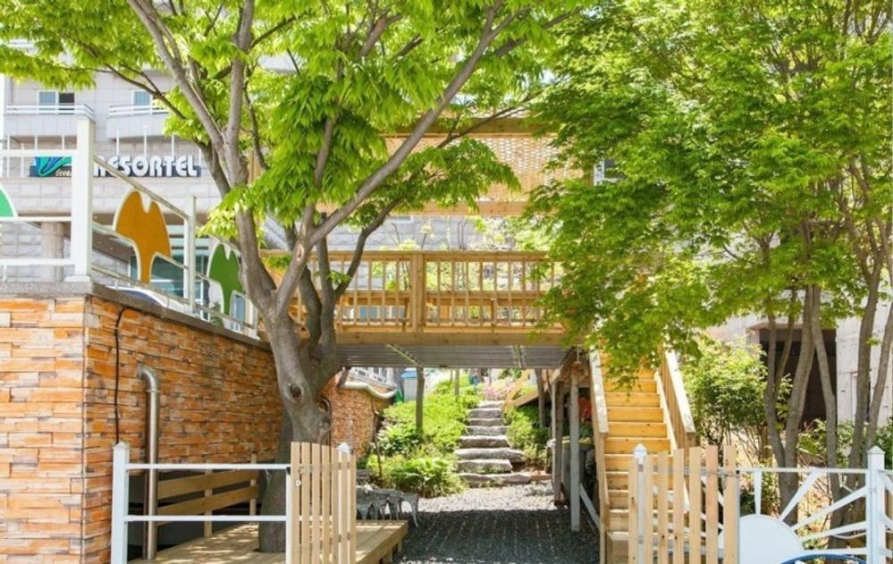 Oceanview Resortel Boryeong Exterior photo